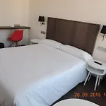El Mosquito Hotel
